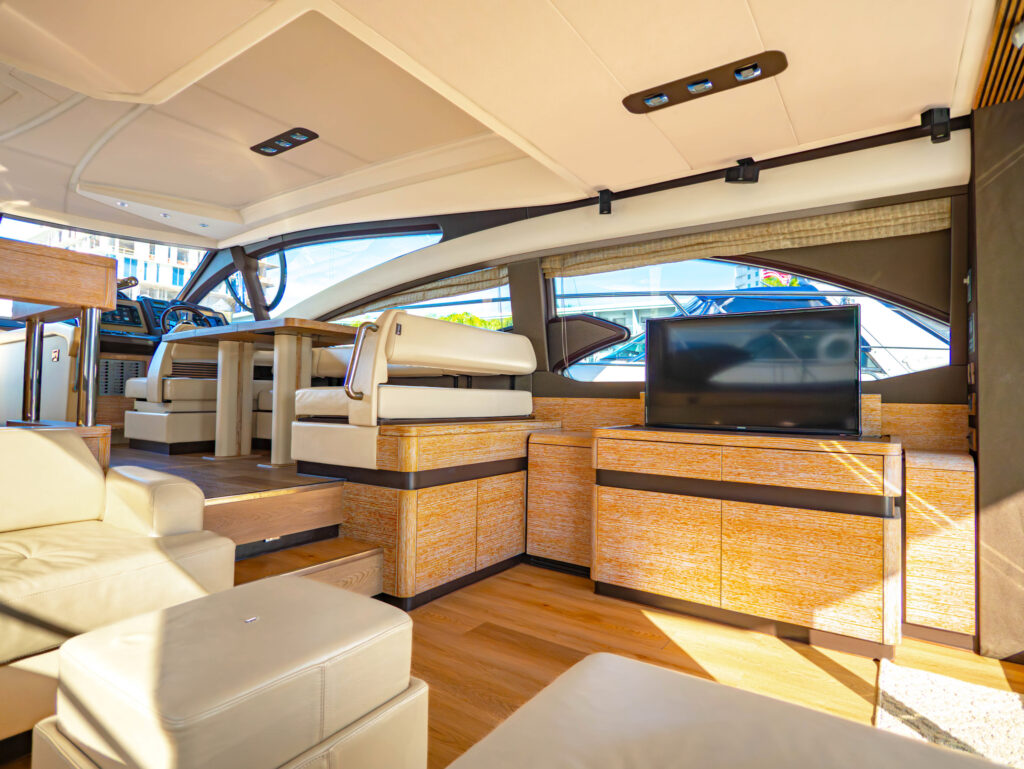 Barco 7